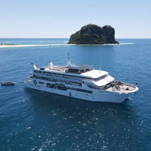Fiji Explorer Cruise