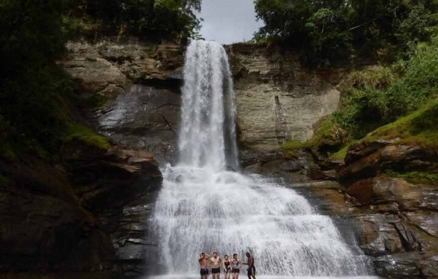 Middle Navua River Kayaking Tour Fiji