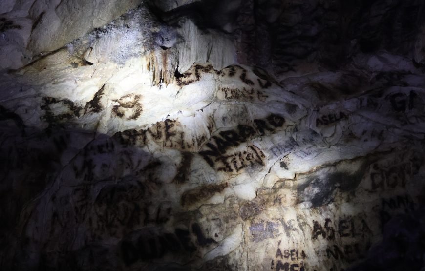 Explore Naihehe Cave Tour Sigatoka Fiji