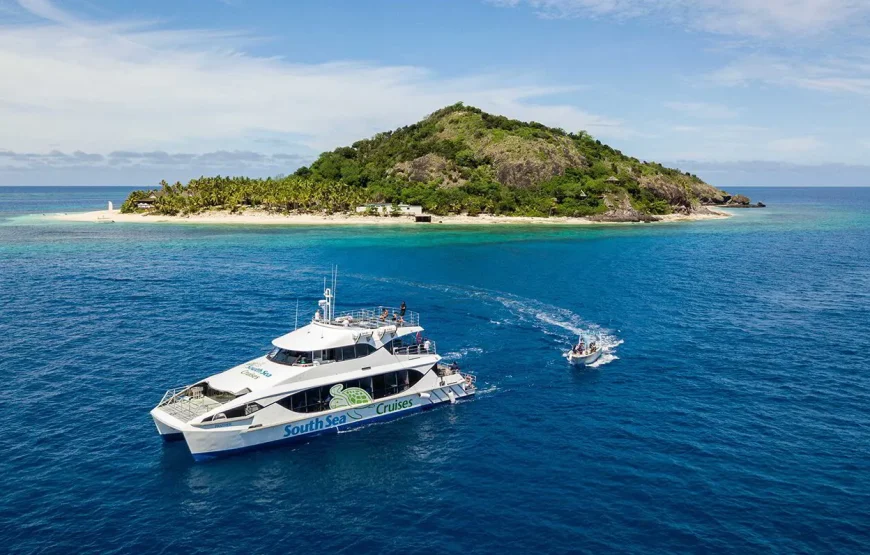 The Yacht Tour