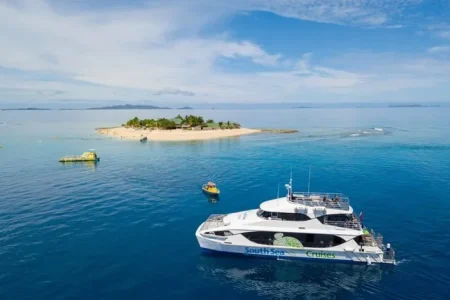 Fiji: Mamanuca Islands All-Inclusive Sailing Cruise